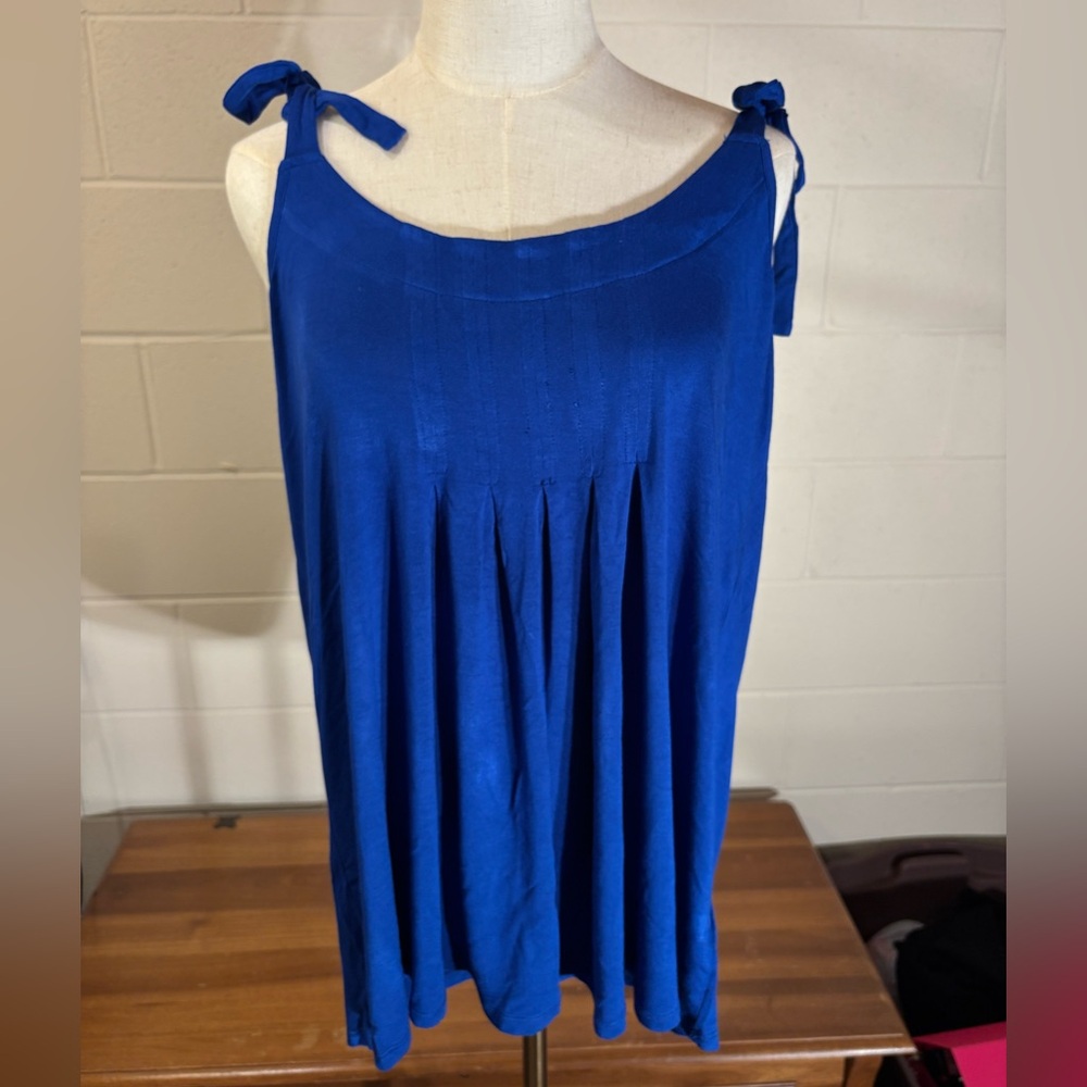 Cable & Gauge Royal Blue Garment